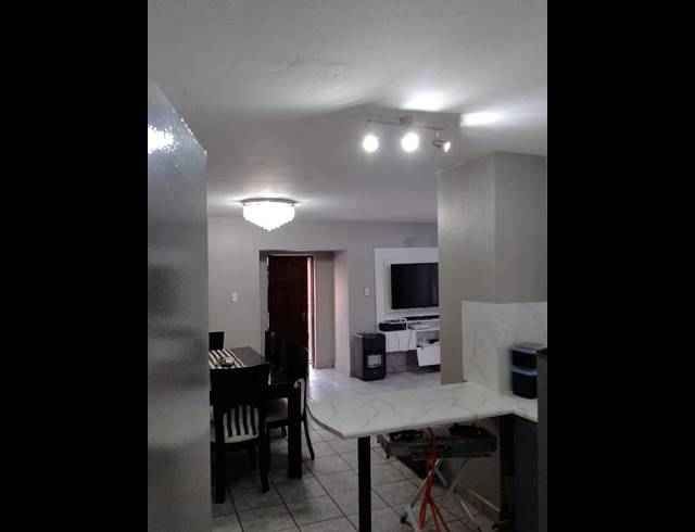 2 BEDROOM TOWNHOUSE FOR SALE IN BRAKPAN NORTH